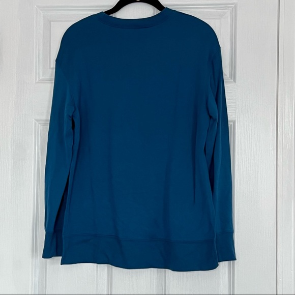 Soft JoyLab Split Hem Sweatshirt - Picture 2 of 3